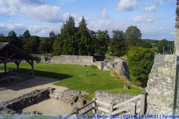 Photo ID: 035546, View from the tower, Farnham, England