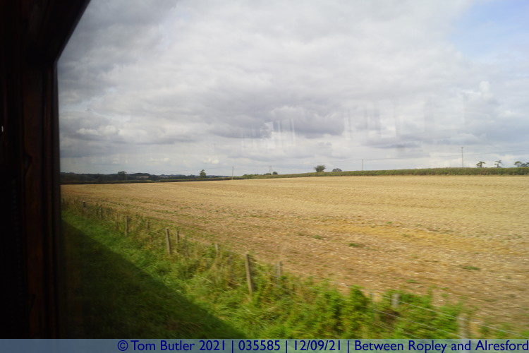 Photo ID: 035585, Harvested fields, Between Ropley and Alresford, England
