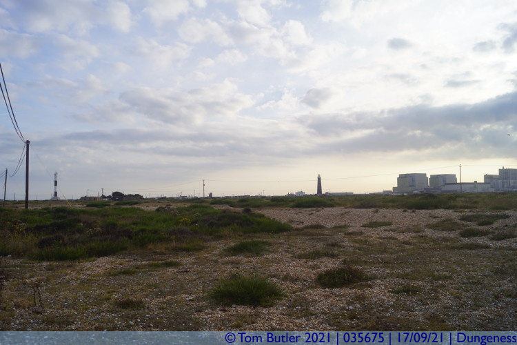 Photo ID: 035675, Two lighthouses and a nuclear plant, Dungeness, England