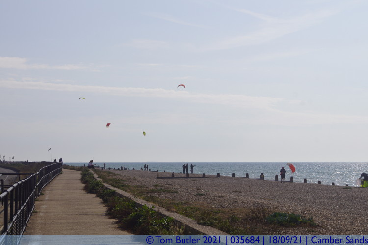 Photo ID: 035684, Kites on the beach, Camber Sands, England