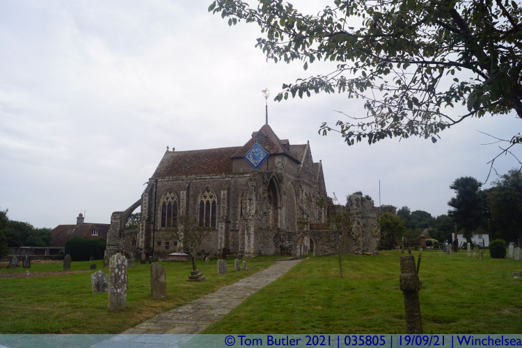 Photo ID: 035805, Church clock, Winchelsea, England