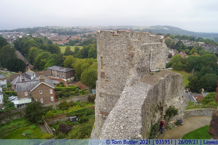 Photo ID: 035951, View from the top of the keep, Lewes, England