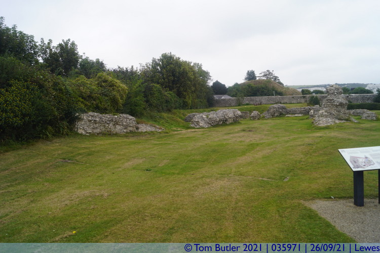 Photo ID: 035971, More ruins, Lewes, England