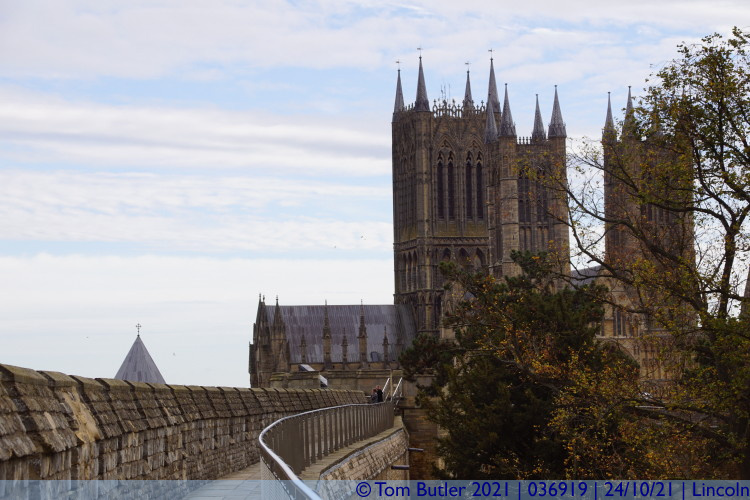 Photo ID: 036919, Walls and Cathedral, Lincoln, England