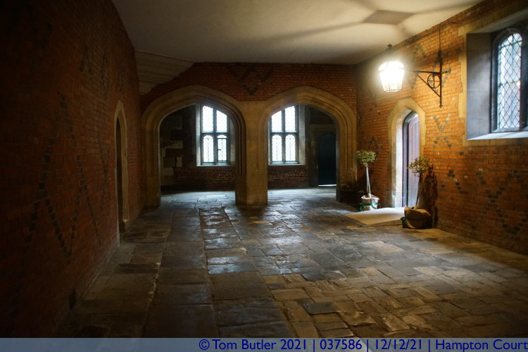 Photo ID: 037586, Palace undercroft, Hampton Court, England