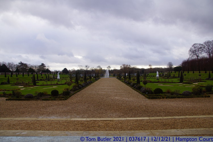 Photo ID: 037617, In the Privy Garden, Hampton Court, England