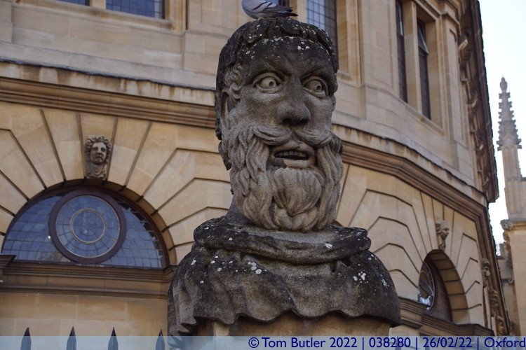 Photo ID: 038280, Statue in front of the Sheldonian Theatre, Oxford, England