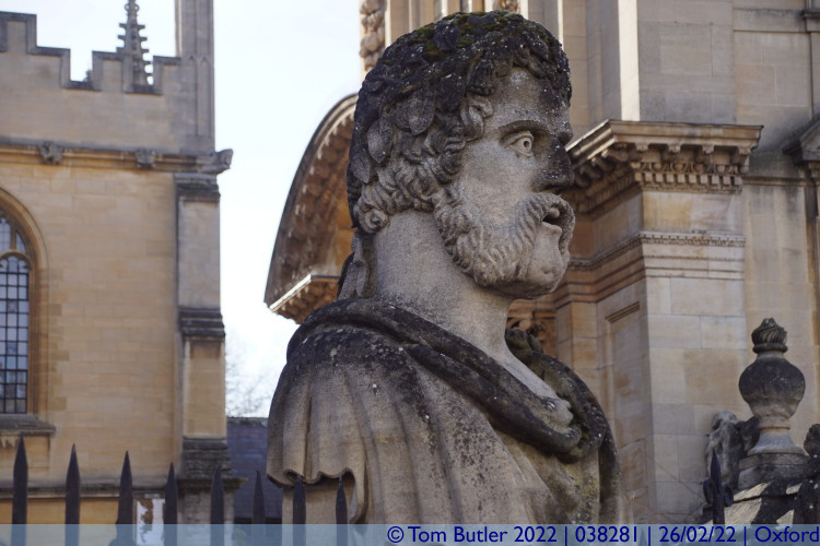 Photo ID: 038281, Sheldonian Theatre Statue, Oxford, England