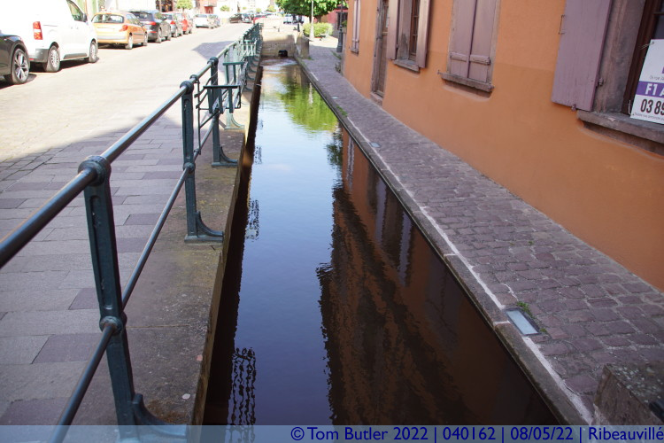 Photo ID: 040162, Small mill stream, Ribeauvill, France