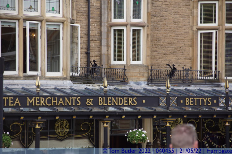 Photo ID: 040455, Tea Merchants and Blenders, Harrogate, England