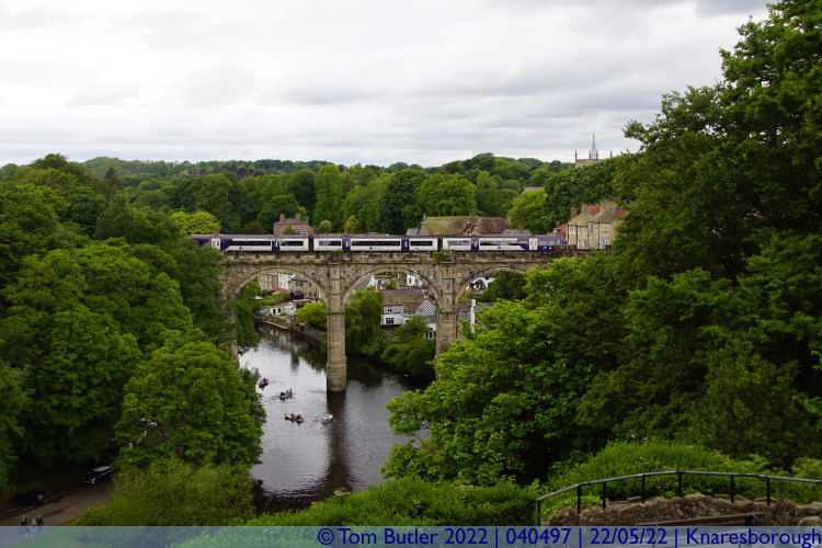 Photo ID: 040497, Viaduct with train, Knaresborough, England