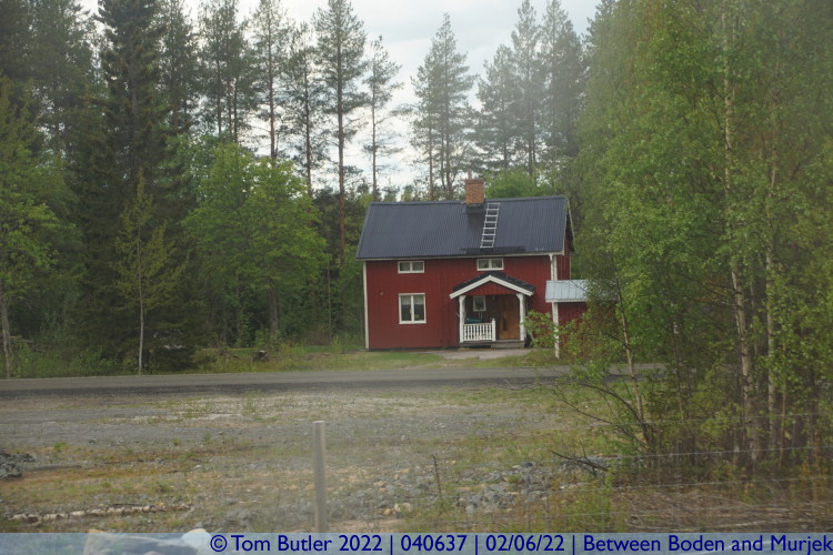 Photo ID: 040637, Railway side housing, Between Boden and Murjek, Sweden