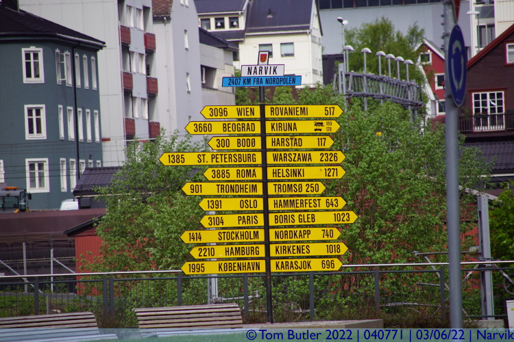 Photo ID: 040771, Distances, Narvik, Norway