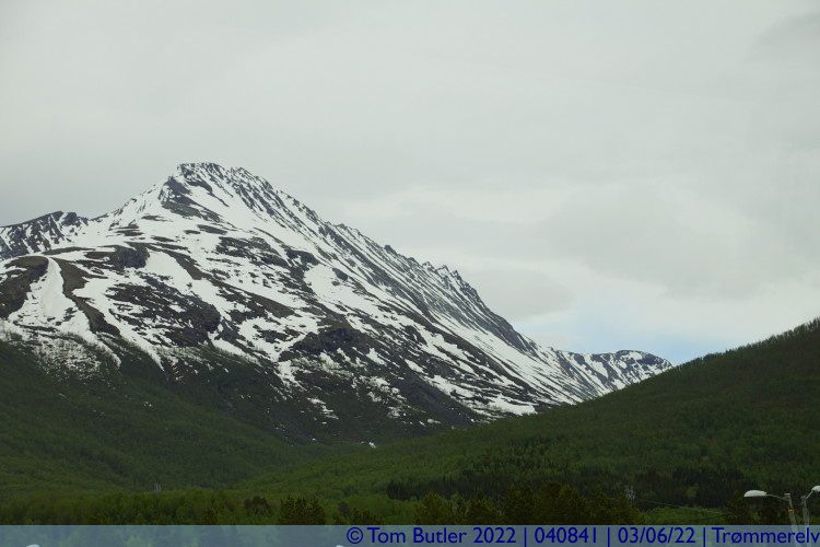 Photo ID: 040841, Sharp peaks, Tmmerelv, Norway