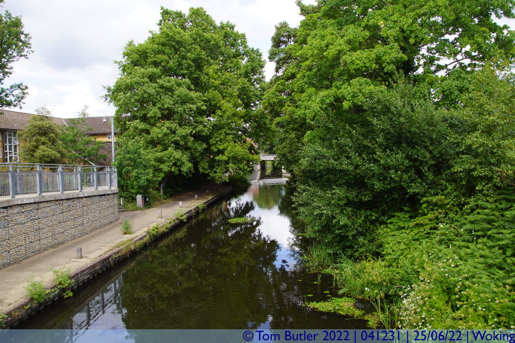 Photo ID: 041231, Looking down on the canal, Woking, England
