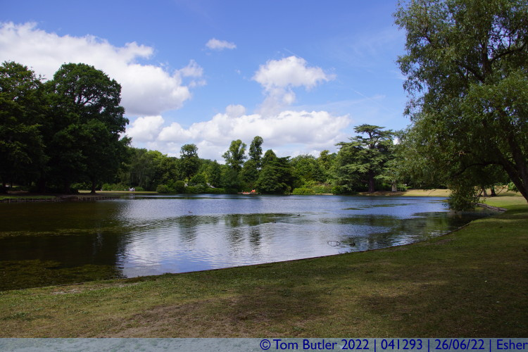 Photo ID: 041293, View across the lake, Esher, England