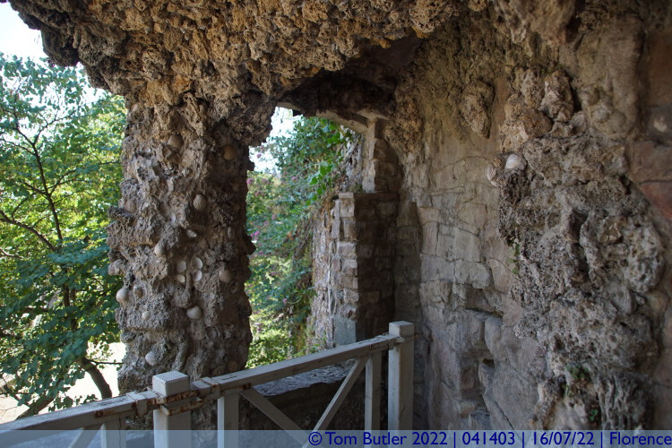 Photo ID: 041403, Grotto, Florence, Italy