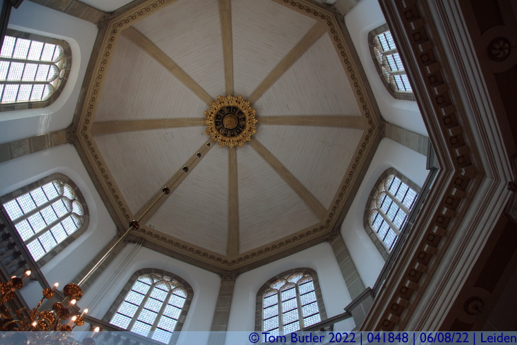 Photo ID: 041848, Under the dome of the Marekerk, Leiden, Netherlands