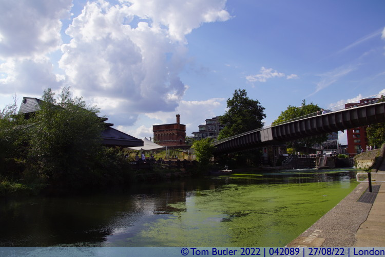Photo ID: 042089, Engine shed and canal, London, England