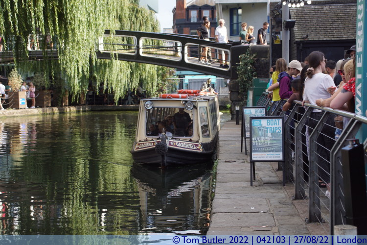 Photo ID: 042103, London Waterbus, London, England