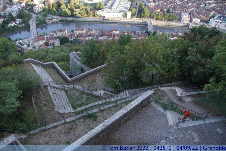 Photo ID: 042510, It's a long way down, Grenoble, France