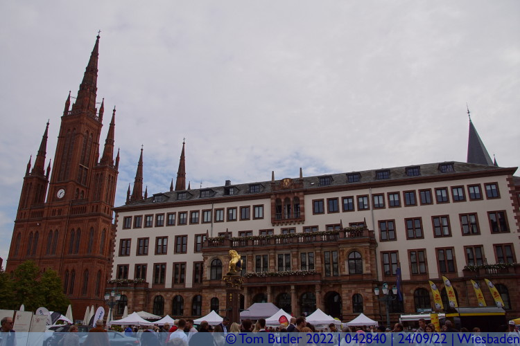 Photo ID: 042840, Neues Rathaus and Marktkirche, Wiesbaden, Germany
