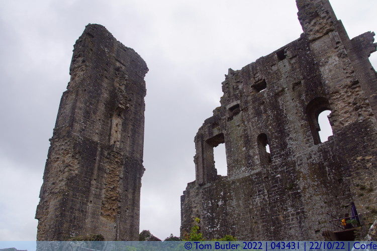 Photo ID: 043431, Castle Keep, Corfe, England