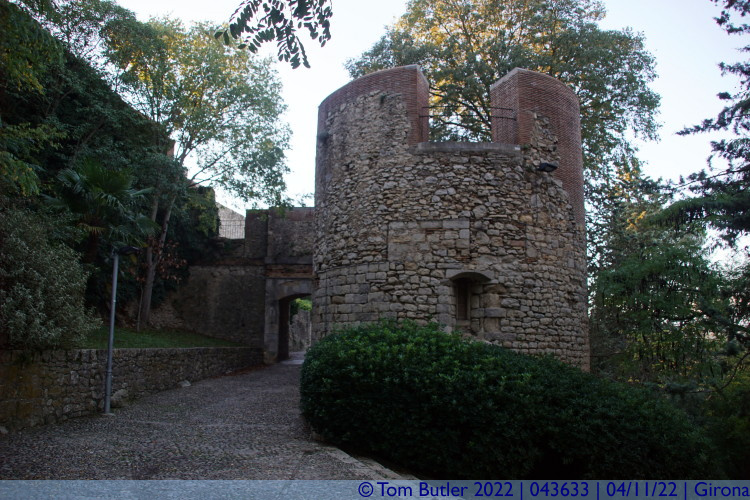 Photo ID: 043633, Portal de Sant Cristfol, Girona, Spain