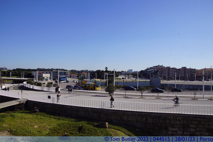 Photo ID: 044515, Praa de Gonalves Zarco, Porto, Portugal