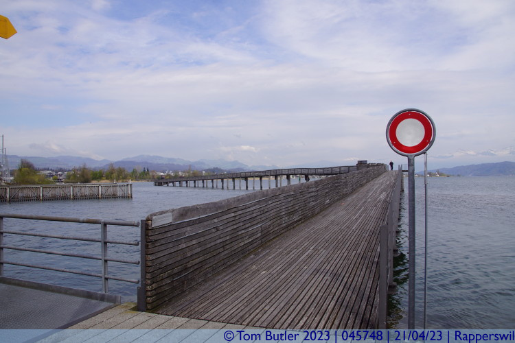 Photo ID: 045748, End of the Holzbrcke, Rapperswil, Switzerland