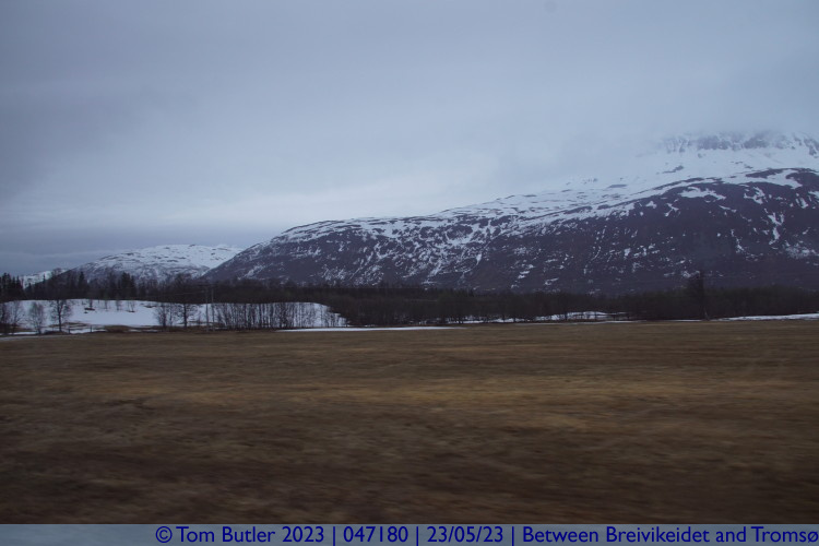 Photo ID: 047180, Wide valley, Between Breivikeidet and Troms, Norway