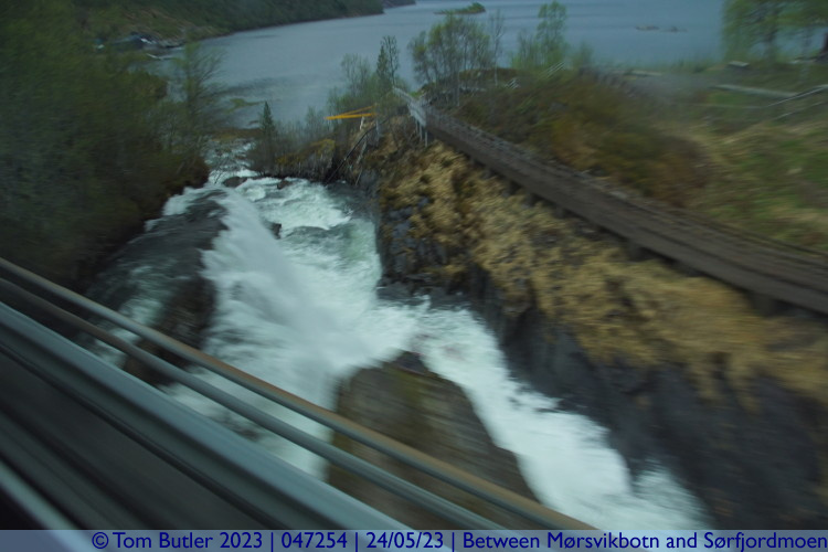 Photo ID: 047254, Waterfall under the E6, Between Mrsvikbotn and Srfjordmoen, Norway