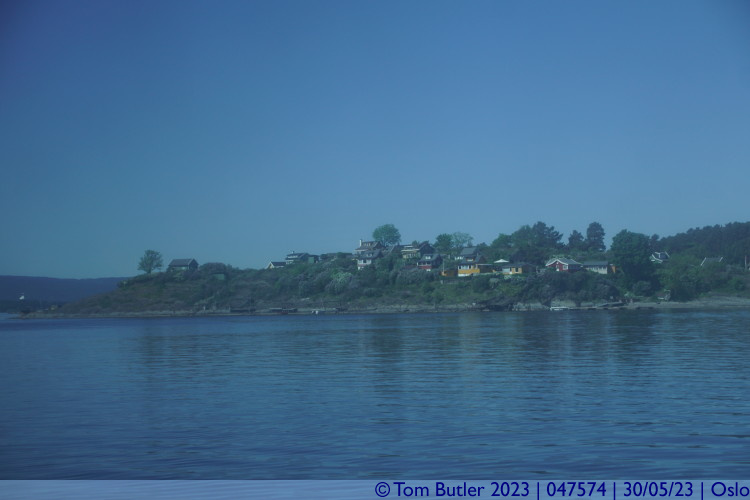 Photo ID: 047574, Houses on Lindya, Oslo, Norway