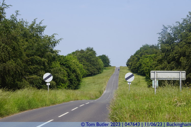 Photo ID: 047643, The long road to Stowe, Buckingham, England