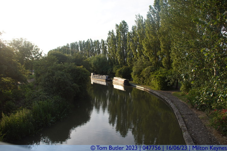 Photo ID: 047756, Narrow boats on the canal, Milton Keynes, England
