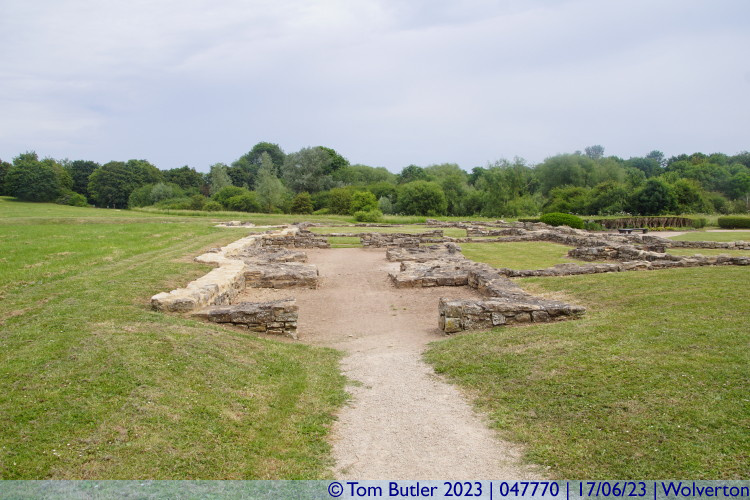 Photo ID: 047770, Approaching the Roman Villa, Wolverton, England