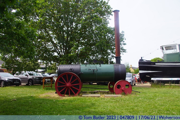 Photo ID: 047809, Traction engine, Wolverton, England