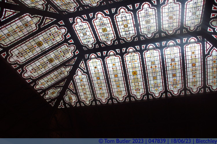 Photo ID: 047839, Glass ceiling, Bletchley, England