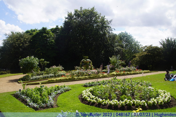 Photo ID: 048167, In the gardens, Hughenden, England