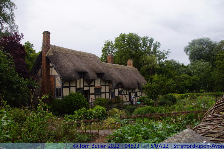 Photo ID: 048331, Anne Hathaway's Cottage, Stratford-upon-Avon, England