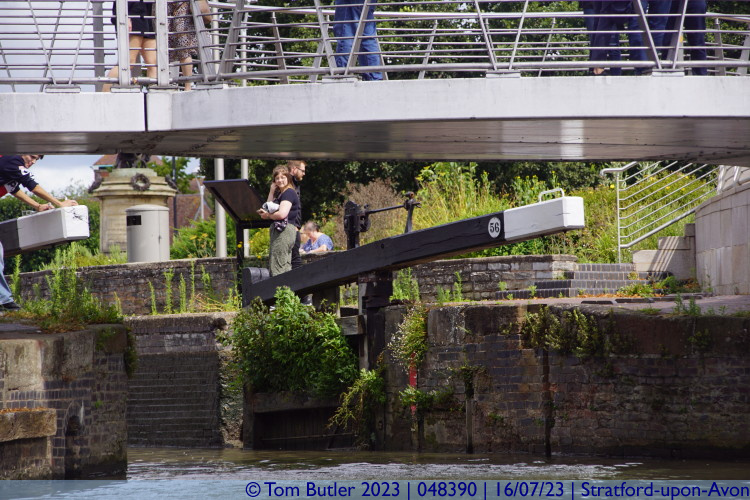 Photo ID: 048390, Entering the lock, Stratford-upon-Avon, England