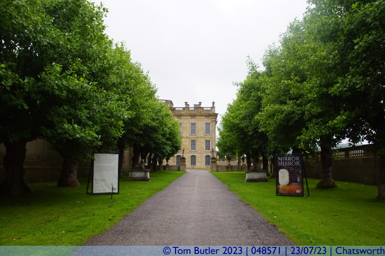 Photo ID: 048571, Approaching the house, Chatsworth, England