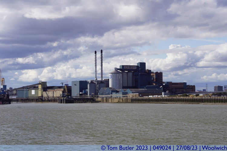 Photo ID: 049024, Sugar refinery in Silvertown, Woolwich, England