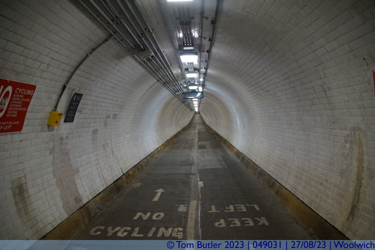 Photo ID: 049031, Down in the foot tunnel, Woolwich, England