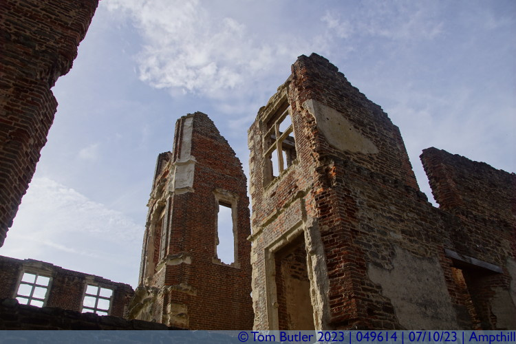 Photo ID: 049614, Inside the ruins, Ampthill, England