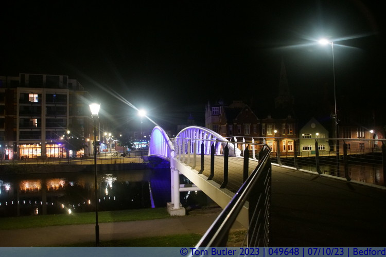Photo ID: 049648, Riverside Bedford Bridge, Bedford, England