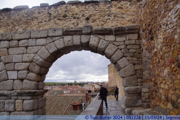 Photo ID: 051226, Through the last arch, Segovia, Spain