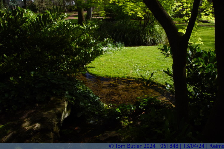 Photo ID: 051848, Stream in the Jardin d'Horticulture Pierre Schneiter, Reims, France