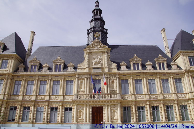 Photo ID: 052006, Front faade of the Town Hall, Reims, France