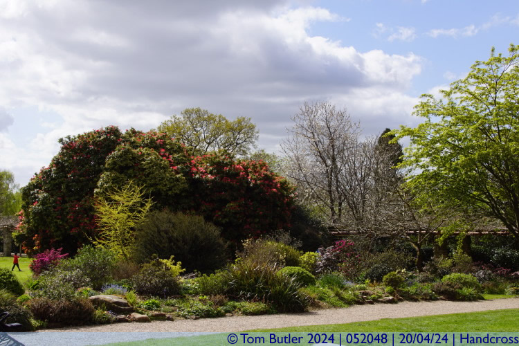 Photo ID: 052048, Entrance to the Rock Garden, Handcross, England